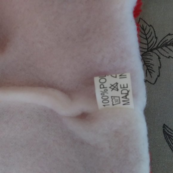 SOLID WING Fuzzy Chicken Hat - Picture 6 of 9